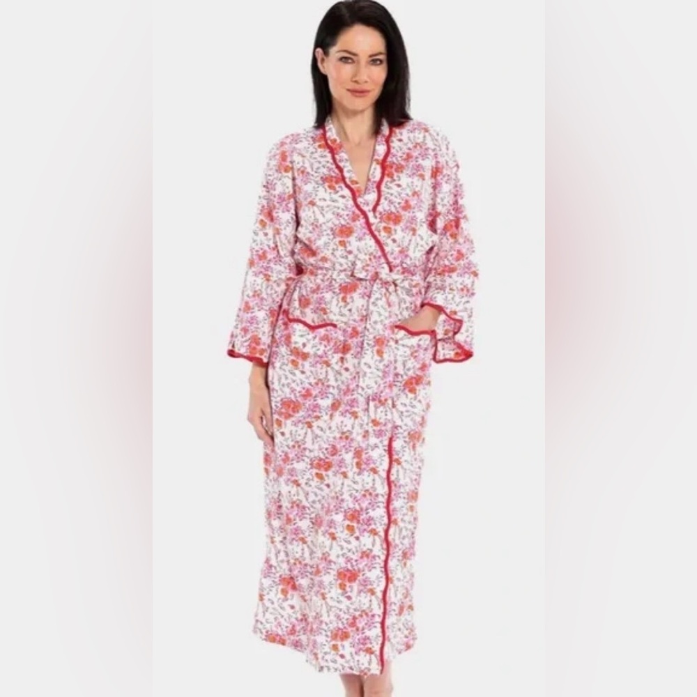 Floral Wrap Robe with Pink Trim - Women Intimates & Sleepwear